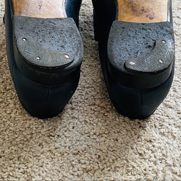 Gucci Navy Blue Genuine Pebbled Leather Loafer with Silver Horse-bit Size 7 - Picture 11 of 12